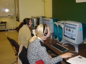 students in alemany computer lab