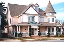 A Beautiful Victorian Beach House In Rehoboth
